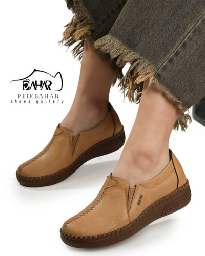 کفش طبی ساناز با پد خوارپاشنه محصول جدید شرکت پیک بهار مناسب زانو درد و کمر درد کاملا اناتومیک و راحت