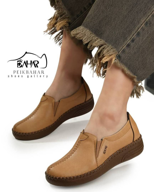 کفش طبی ساناز با پد خوارپاشنه محصول جدید شرکت پیک بهار مناسب زانو درد و کمر درد کاملا اناتومیک و راحت