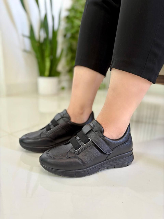 کفش کلاسیک مونترال طبی و اناتومیک مدل کاملا جدید لیانا با کیفیت فوقالعاده پاخوری شیک و راحتی با ضمانت